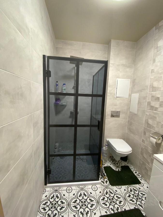 Apartment Premium Vip Berdychiv Esterno foto