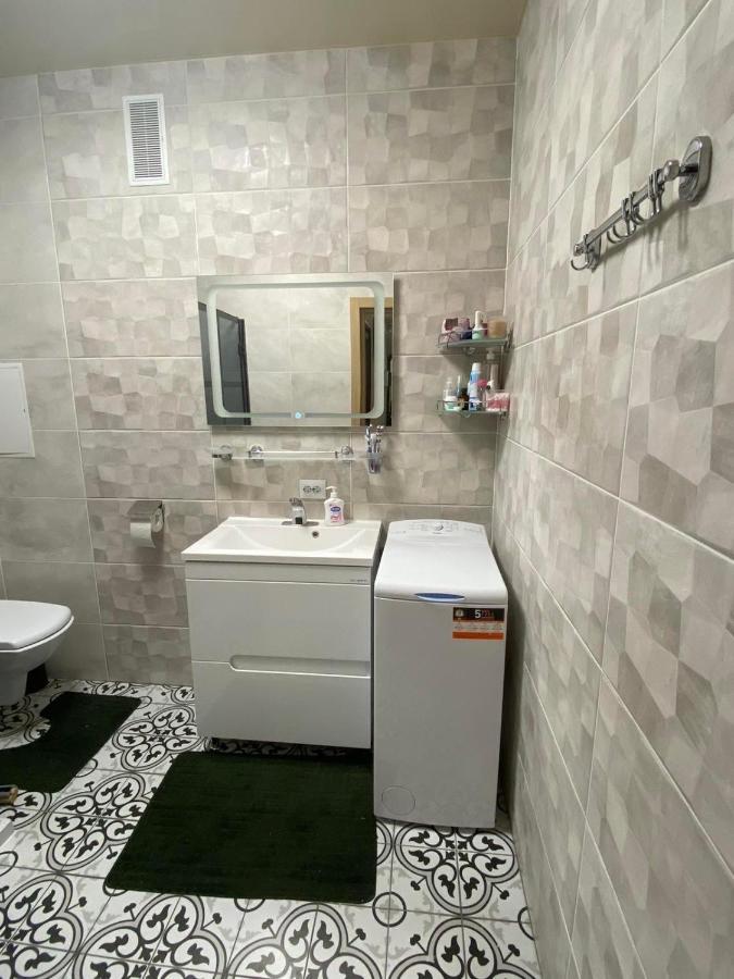 Apartment Premium Vip Berdychiv Esterno foto