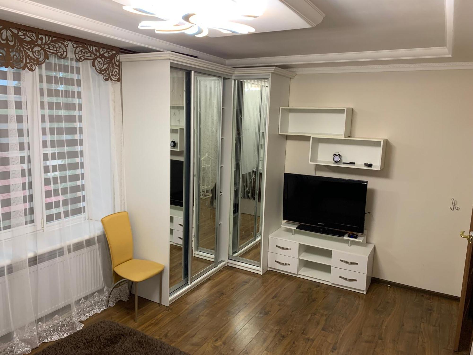 Apartment Premium Vip Berdychiv Esterno foto