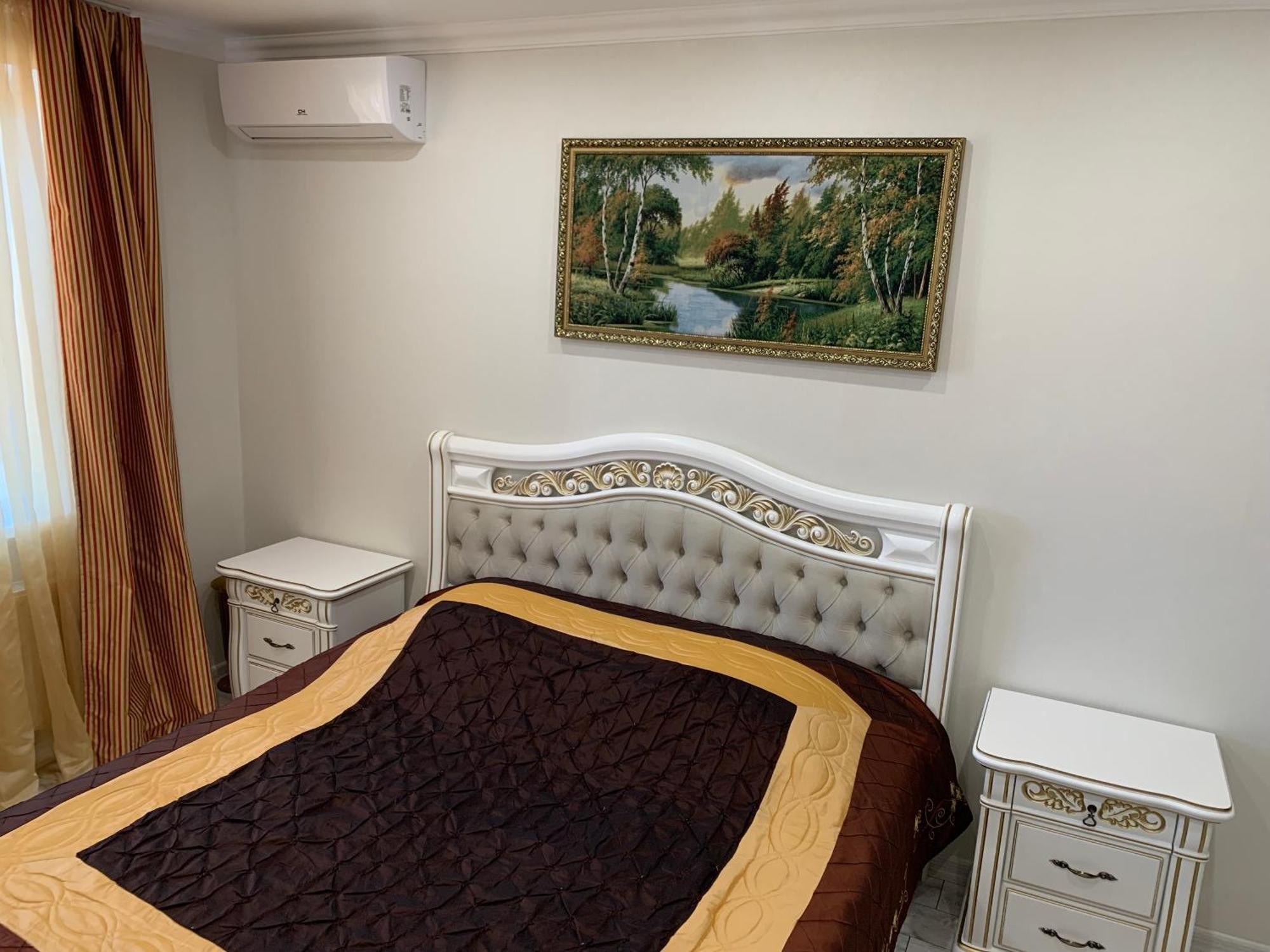 Apartment Premium Vip Berdychiv Esterno foto